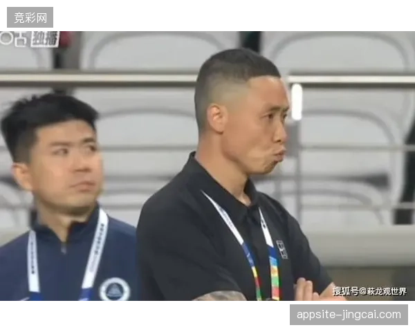 深圳新鹏城赢球后主帅陈涛闪电下课,暴露出俱乐部内部管理问题 深圳新鹏城赢球后主帅陈涛闪电下课,暴露出俱乐部内部管理问题